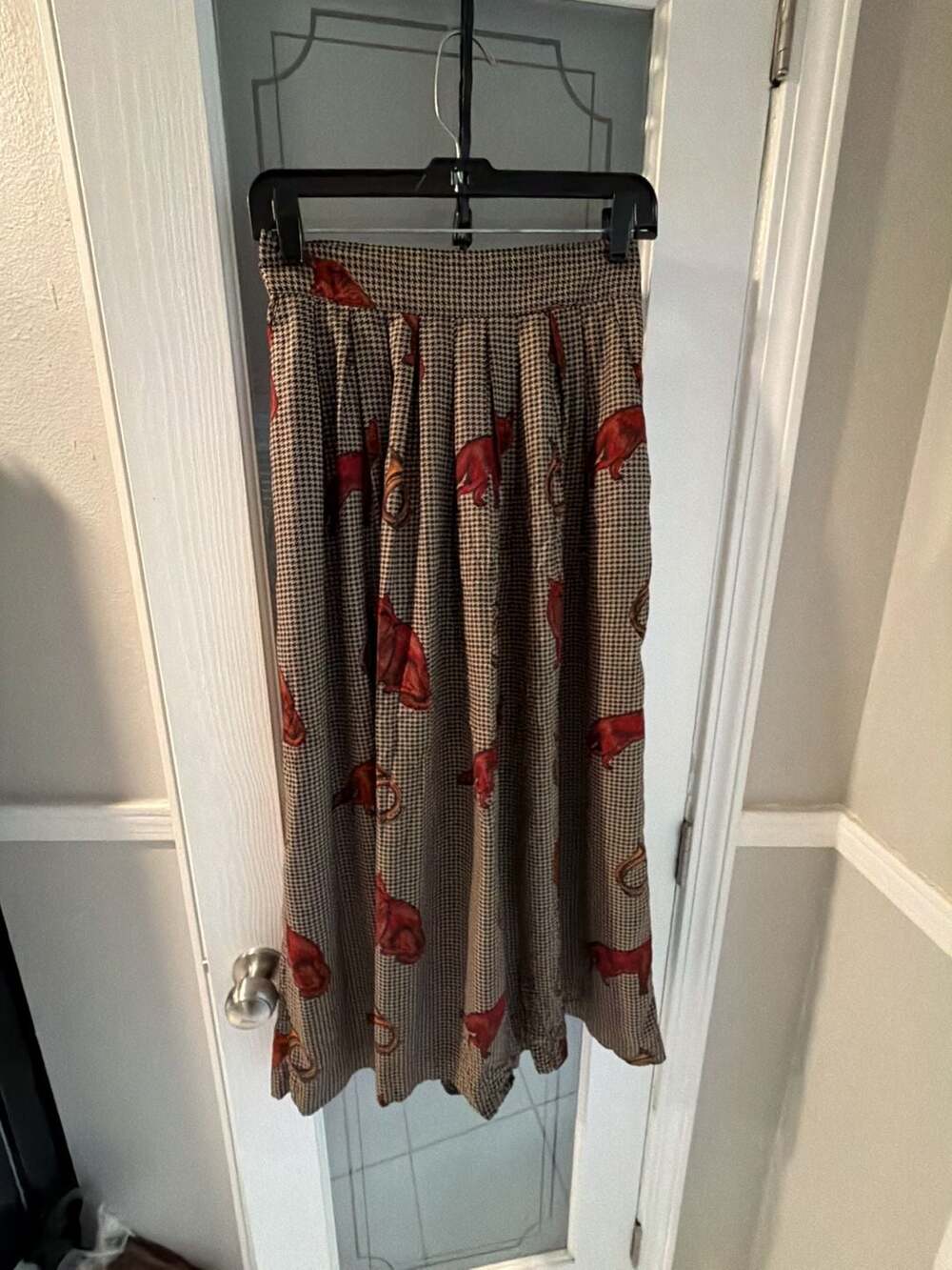 Herman Geist Vintage Houndstooth and Fox Print Midi Skirt Size 10